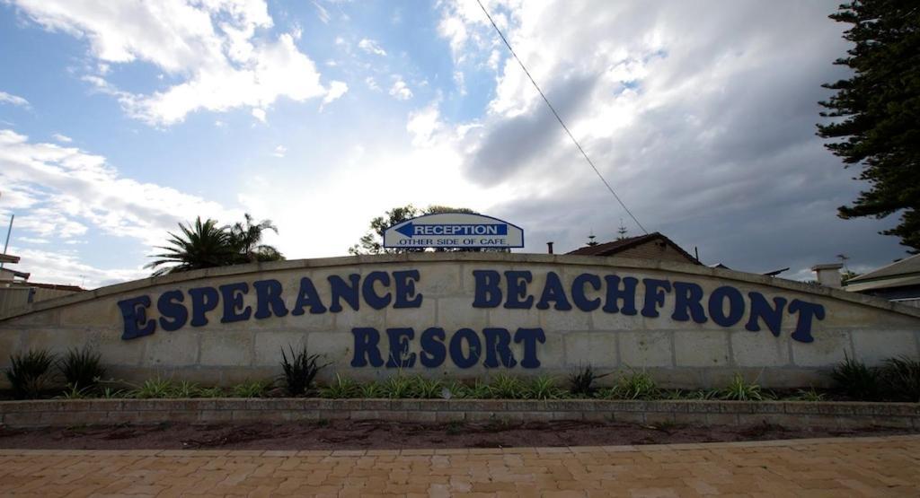 Esperance Beachfront Resort Exterior photo